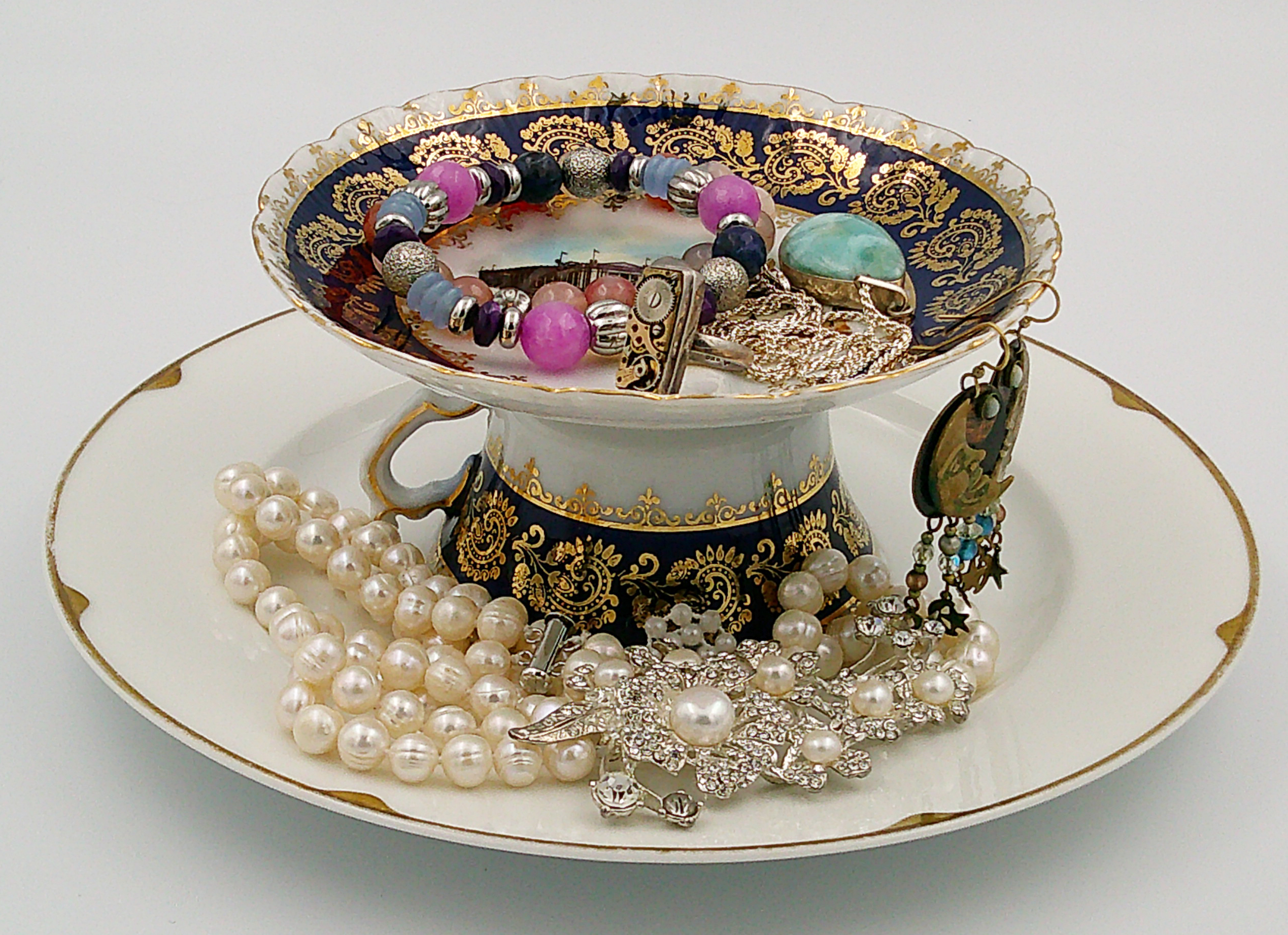 This is just an example of how your jewelry will look.  Example only, jewelry NOT for sale. This is just an example of how your jewelry will look.  Example only, jewelry NOT for sale.